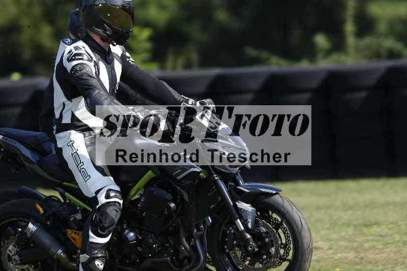 /44 09.08.2025 Plüss Moto Sport ADR/Freies Fahren/333